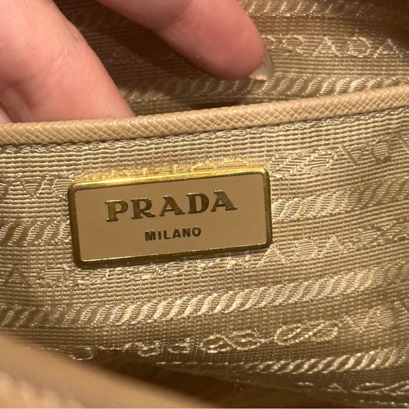 Prada Saffiano Tote Beige - Picture 11 of 13
